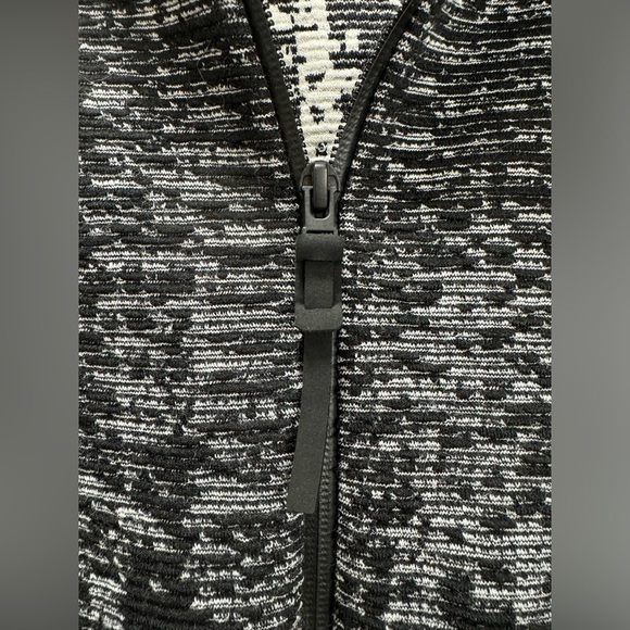 Adidas jacket - Picture 6 of 14